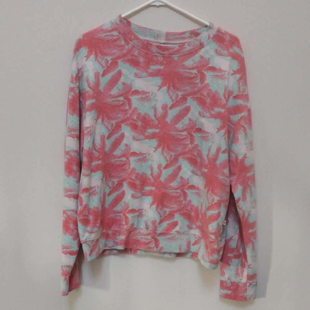Sea La La Coral and Mint Patterned Top